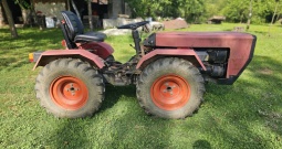 Traktor Tomo Vinković 826