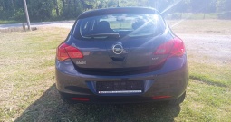 Opel astra 1.7 cdti pet vrata