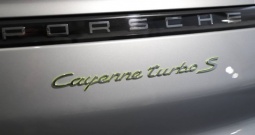 Porsche Cayenne Turbo S E-Hybrid Coupé 4.0 V8 Tiptronic S, 680 KS, ZRAČNI+360
