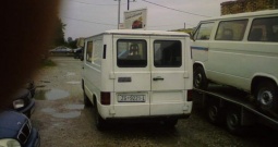 Mercedes MB100 kombi B kategorije