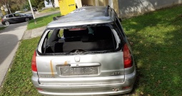 Peugeot 306 moguća prodaja u kompletu ili u djelovima
