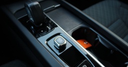 Volvo XC60 2.0D B4 AUTOMATIK *LED, NAVIGACIJA, KAMERA*