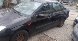 FORD FOCUS 1.6 rezervni djelovi limarije i mehanike