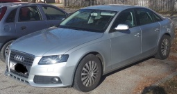 Audi a4 1,8 tfsi 2011g
