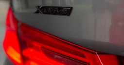 BMW 540xi - m paket individualiziran - prvi v