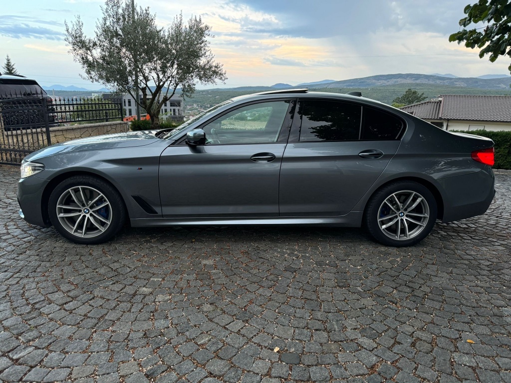 BMW 540xi - m paket individualiziran - prvi v