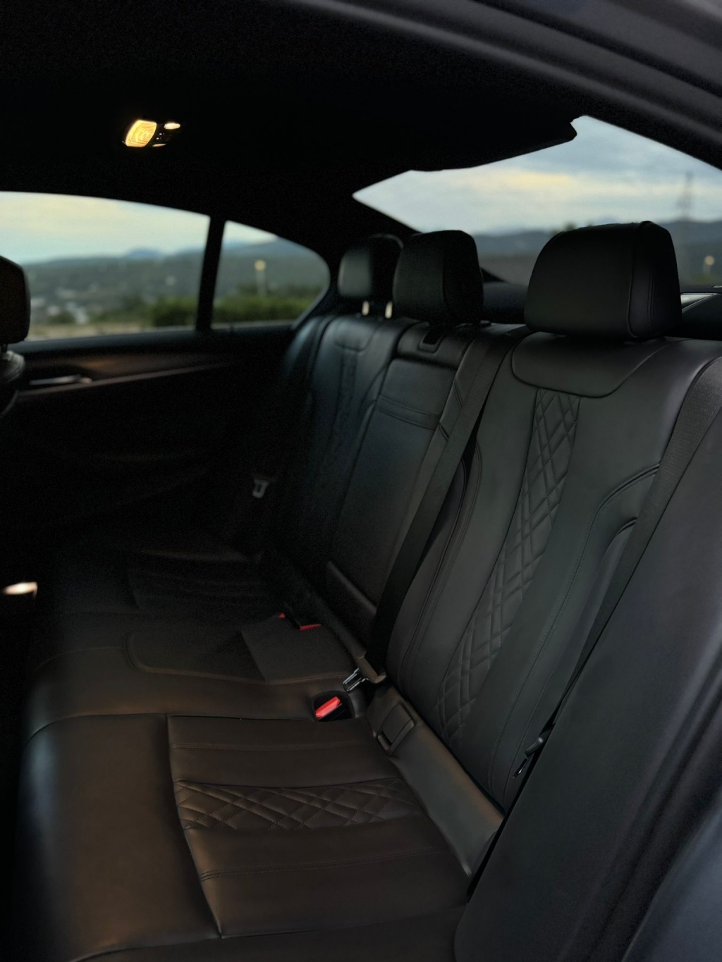 BMW 540xi - m paket individualiziran - prvi v