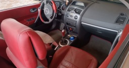 Renault Megane 1,6 16V ST. TROPEZ cabriolet