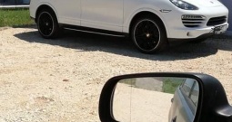 Prodajem Porsche Cayenne, 2013, 3.0.V6
