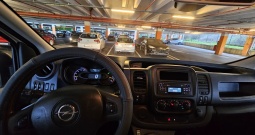 Opel Vivaro 2016, odlican