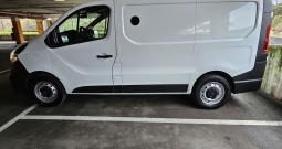 Opel Vivaro 2016, odlican