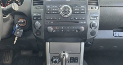NISSAN NAVARA 3.0 V6 dci 4x4 Double Cab auto