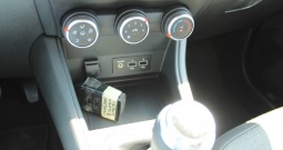 Renault Captur 1.0 TCe *NAVIGACIJA, KAMERA*