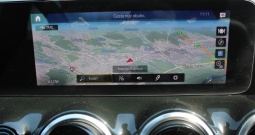 Mercedes-Benz klasa B 180d AUTOMATIK *LED, NAVIGACIJA, KAMERA*