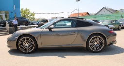 Porsche 911 Carrera 4 - reg 3/2026