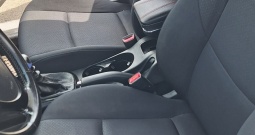 Hyundai i30,  sa 4 ljetne i 4 zimske gume, th