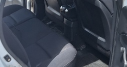 Hyundai i30,  sa 4 ljetne i 4 zimske gume, th