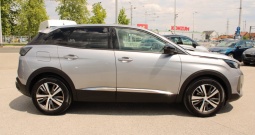 Peugeot 3008 1.2 Puretech Allure *NAVIGACIJA, LED, KAMERA*
