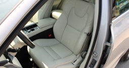 Volvo XC60 B4 2.0D AUTOMATIK *LED, NAVIGACIJA, KAMERA*
