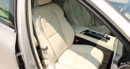 Volvo XC60 B4 2.0D AUTOMATIK *LED, NAVIGACIJA, KAMERA*