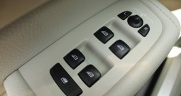 Volvo XC60 B4 2.0D AUTOMATIK *LED, NAVIGACIJA, KAMERA*