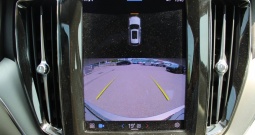 Volvo XC60 B4 2.0D AUTOMATIK *LED, NAVIGACIJA, KAMERA*