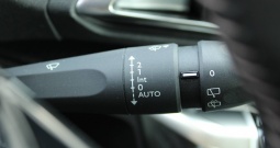 Peugeot 3008 1.2 Puretech *LED, NAVIGACIJA, KAMERA*