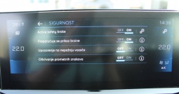 Peugeot 3008 1.2 Puretech *LED, NAVIGACIJA, KAMERA*