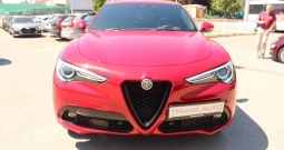 Alfa Romeo Stelvio 2.2 MJT Q4 AUTOMATIK *NAVIGACIJA, KAMERA*
