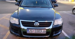 VW Touareg 3.0 V6 TDI, 2005 god, reg do 07- 2026.