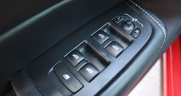 Volvo XC60 T8 Recharge AWD R-Design *PANORAMA, LED, NAVIGACIJA*