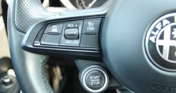 Alfa Romeo Giulia 2.2 Mjt AUTOMATIK 190ks *NAVIGACIJA, KAMERA*