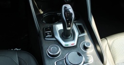 Alfa Romeo Giulia 2.2 Mjt AUTOMATIK 190ks *NAVIGACIJA, KAMERA*
