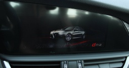 Alfa Romeo Giulia 2.2 Mjt AUTOMATIK 190ks *NAVIGACIJA, KAMERA*