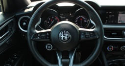 Alfa Romeo Stelvio 2.2 MJT Q4 AUTOMATIK *NAVIGACIJA, KAMERA*