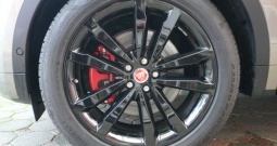 Akcija-Garancija-Jaguar E-Pace, 309 ks Struja-Benz 4x4 R-Dynamic HYBRID