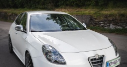 Alfa Romeo Giulietta 1750 Quadrifoglio Verde