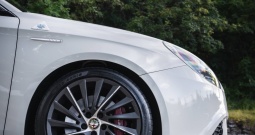 Alfa Romeo Giulietta 1750 Quadrifoglio Verde