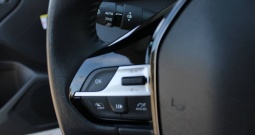 Peugeot 308 1.2 Puretech *NAVIGACIJA, LED*