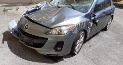 Mazda 3 BL, 1.6 D,2013 reg. 04-2026. karambol može u kompletu ili u djelovima
