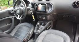 Smart Fortwo 60KW Multimedia,Koža,Panorama-Prime