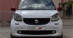 Smart Fortwo 60KW Multimedia,Koža,Panorama-Prime