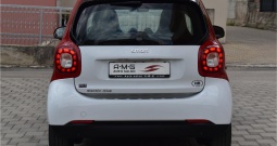 Smart Fortwo 60KW Multimedia,Koža,Panorama-Prime