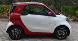 Smart Fortwo 60KW Multimedia,Koža,Panorama-Prime
