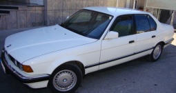 BMW 735i e32
