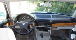 BMW 735i e32