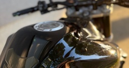 Yamaha FZ1 Black Edition