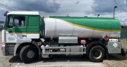 Izolirana Cisterna za gorivo sa brojilom i pumpama 11000l, 2000 god.