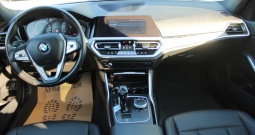 BMW serija 3 330e Touring *LED, PANORAMA, NAVIGACIJA*