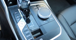 BMW serija 3 330e Touring *LED, PANORAMA, NAVIGACIJA*